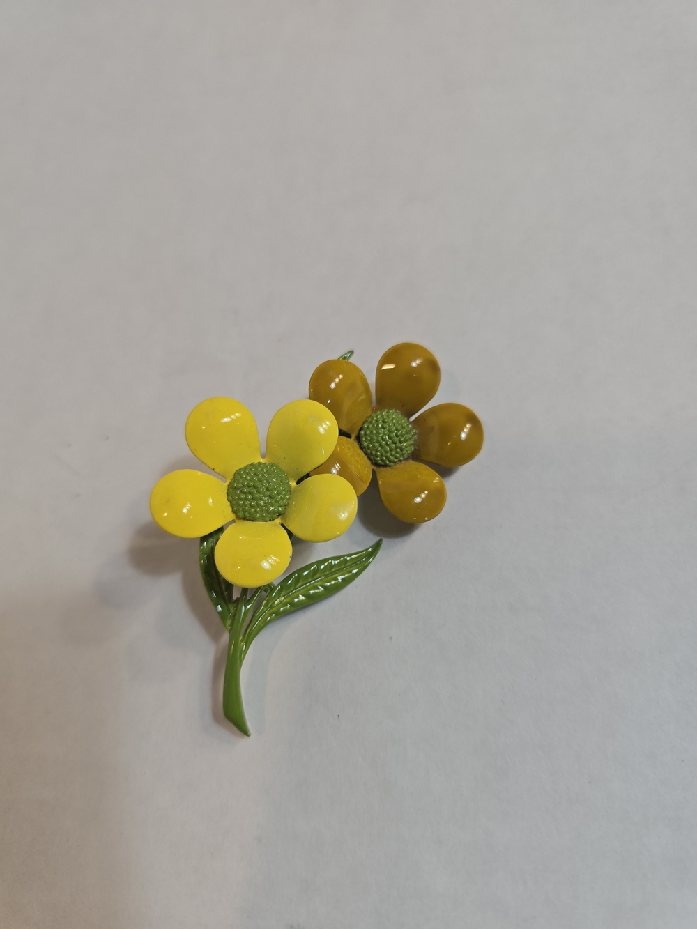Yellow Two-Tone Floral Enamel Brooch Pin - Green Stem